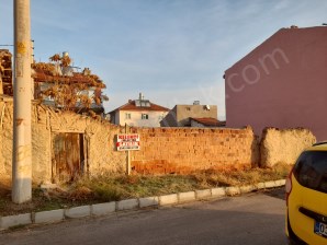 HASTANE MAHALLESİNDE ESKİ BİMİN YANINDA ARSA