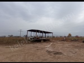 GÖRELEKTE ÇEVRE YOLUNA YAKIN TARLA