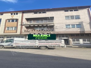 PERŞEMBE PAZARINDA DÜKKAN+MESKEN