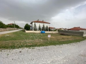 TAŞAĞIL MAHALLESİ MEHTER SOKAKTA KÖŞE BAŞINDA ARSA