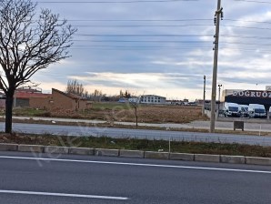 ÇEVRE YOLUNDA SATILIK TİCARİ ARSA