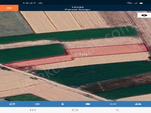 GÖLBAŞI MAHALLESİNDE YOLA CEPHELİ TARLA