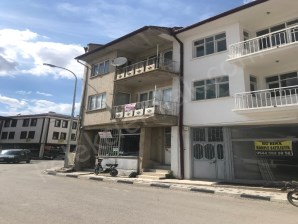 ÇARŞI MERKEZDE DÜKKAN+MESKEN