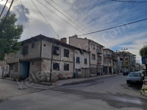 EMİRDAĞ CADDESİNDE 2 KATLI MÜSTAKİL