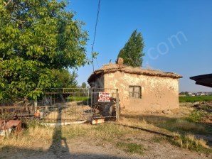 KIRKGÖZ MAHALLESİNDE BOLTAŞIN ARKASINDA TARLA
