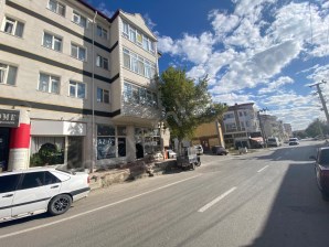 İMARET EVLERİNDE KİRALIK 3+1