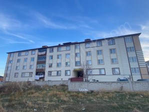 KONAK VE SAFİR EVLERİNDE KİRALIK 3+1