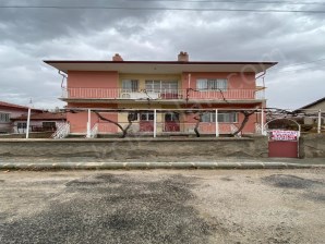 BAĞLARÜSTÜ MAHALLESİ GÜLÇİN SOKAKTA 2 KATLI MÜSTAKİL EV