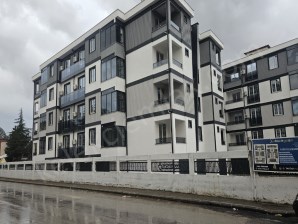 YENİ MAHALLEDE DOUBLEGARDEN SİTESİNDE  SATILIK 3+1