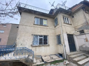 KESTEMET MAHALLESİNDE MÜSTAKİL TADINDA  5+1 DAİRE