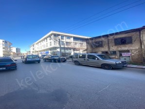 BEKİRAĞA CADDESİNDE SATILIK ARSA