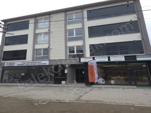 ÇARŞI MERKEZDE ALACA MAHALLESİNDE KİRALIK  2+1