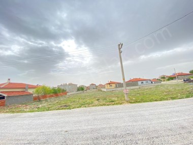 KALE MAHALLESİ ÇAKIR SOKAKTA 2 ADET DOĞU CEPHELİ ARSA