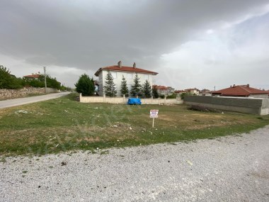 TAŞAĞIL MAHALLESİ MEHTER SOKAKTA KÖŞE BAŞINDA ARSA