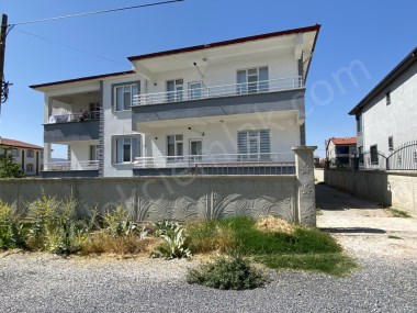 SELÇUKLU MAHALLESİ VİŞNE SOKAKTA SATILIK 2+1