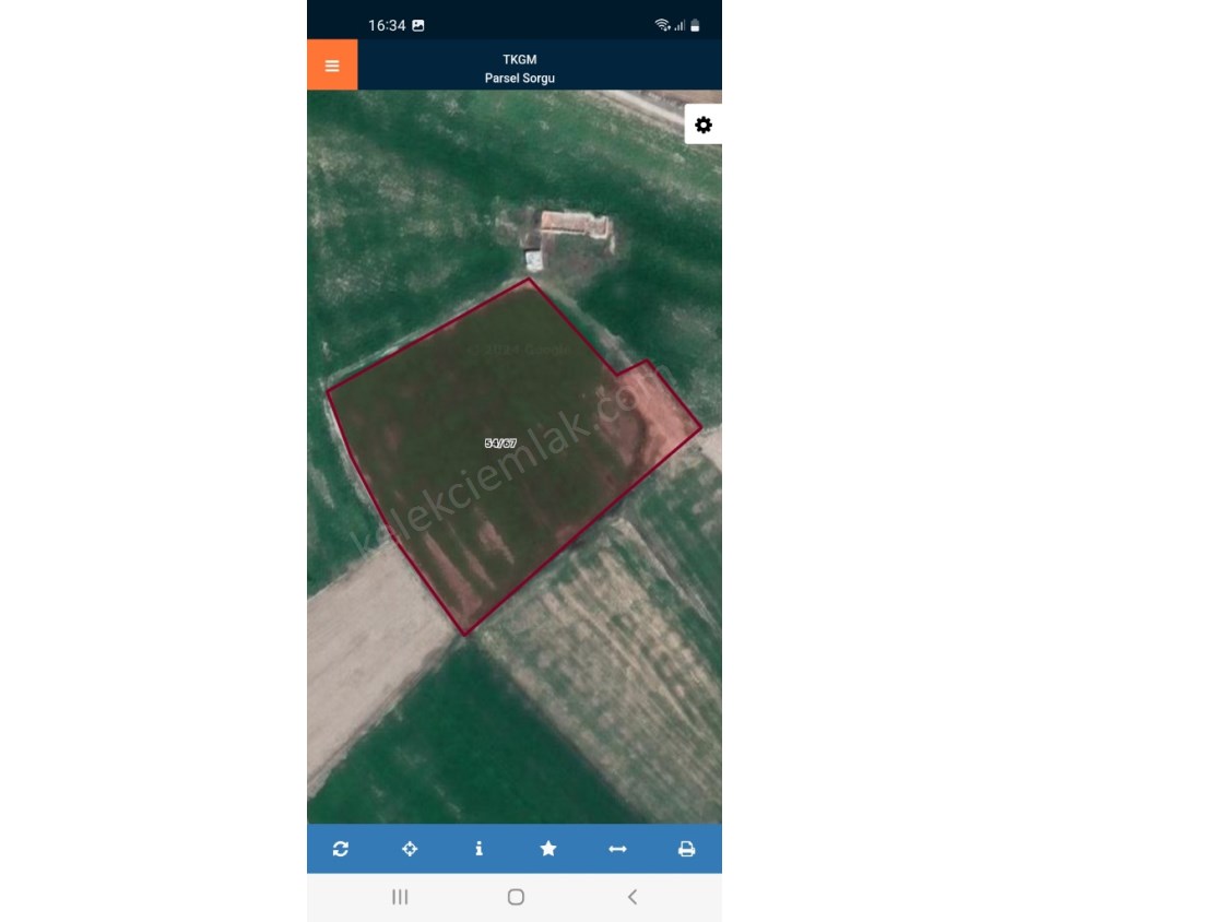 HACI ÖMER MAHALLESİNDE İÇİNDE KUYUSU OLAN TARLA