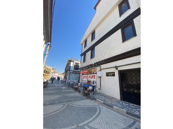 ÇARŞI MERKEZDE KİRALIK 1+1