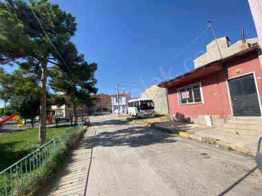 HACI YUSUF MAHALLESİNDE MÜSTAKİL BİNA