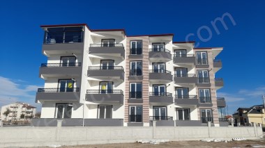 AKCAN PARKI KARŞISINDA EŞYALI 1+1