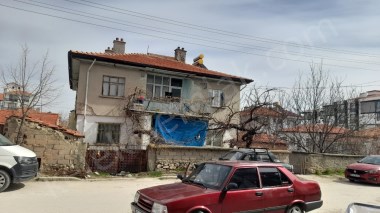 YENİ MAHALLE GONCA SOKAKTA ARSA