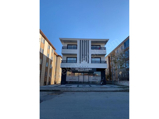 ADLİYE LOJMANLARI YANINDA SATILIK 2+1