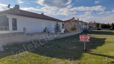 BAĞLARÜSTÜ ÇAĞLAR SOKAKTA GÜNEY CEPHELİ ARSA