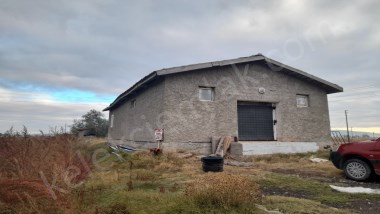 KIRKGÖZ MAHALLESİNDE YOLA CEPHELİ TARLA 