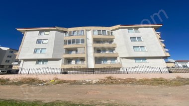 KIRKGÖZ MAHALLESİNDE KİRALIK 3+1