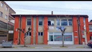 İKİLER IŞIKLARDA KİRALIK BÜRO