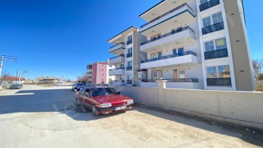 TATİL PAZARINDA KİRALIK 3+1