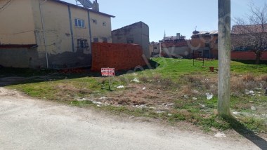 AYDINLAR MAHALLESİNDE ARSA