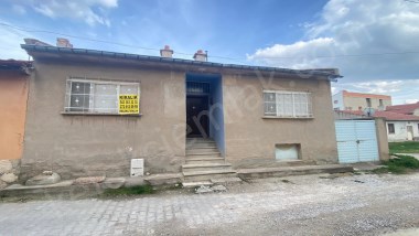 AYDINLAR MAHALLESİ ÖZDEN SOKAKTA KİRALIK TEK KATLI MÜSTAKİL