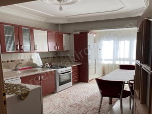 ESENYURTTA SATILIK 6 ODALI DAİRE.