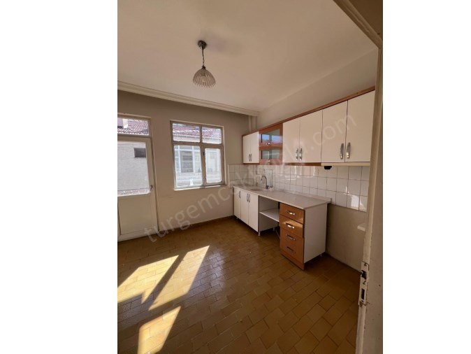 ESENYURT SATILIK GENİŞ DAİRE