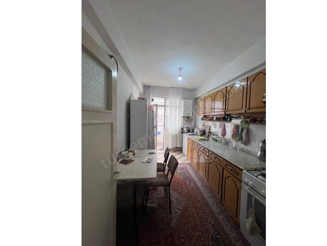 ESENYURT SATILIK 3+1 KOMBİLİ ZEMİN KAT DAİRE