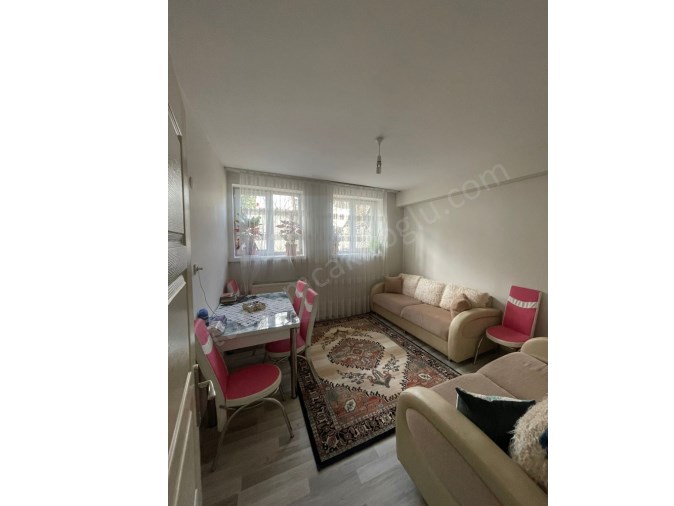 SELÇUKLUDA MESKENLİ SATILIK KOMPLE BİNA