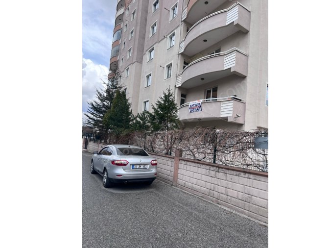 ESENYURTTA  Kombili millet bahçesi yakını satlık daie