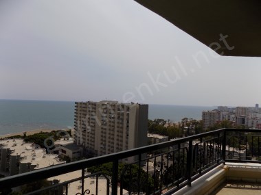 SOLİ 4 SİTESİNDE FULL DENİZ MANZARALI GENİŞ DAİRE