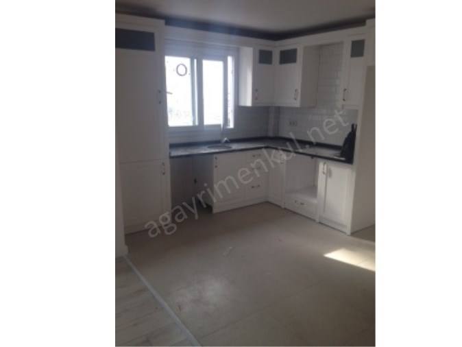 Tece'de 2+1 130 m2 Muhtelif Kat ve Cephede Daireler