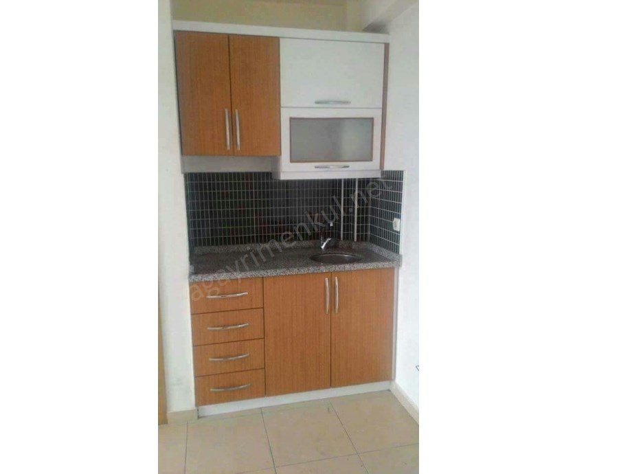 Mezitli Fatih Mahallesinde 1+1 Arakat Satılık Daire
