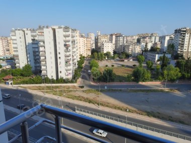 Eşyalı + Kiracılı 1+1 Satılık Daire 