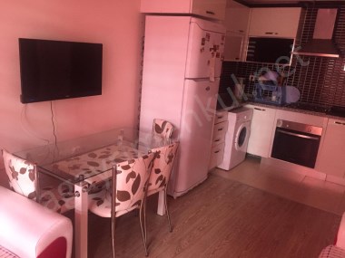 Sayaparka Yürüme Mesafesinde 1+1 Eşyalı Kiracılı Yatırımlık Daire