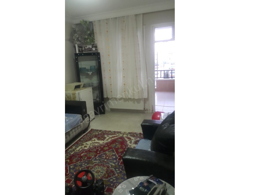 MEZİTLİDE SİTE İÇİ YÜKSEK ARA KAT D.GAZLI UYGUN FİYATLI SATILIK DAİRE