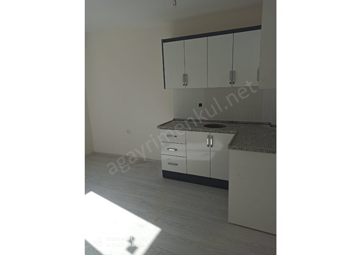 SAYAPARKA YÜRÜME MESAFESİNDE UYGUN FİYATLI SIFIR 2+1 SATILIK DAİRE