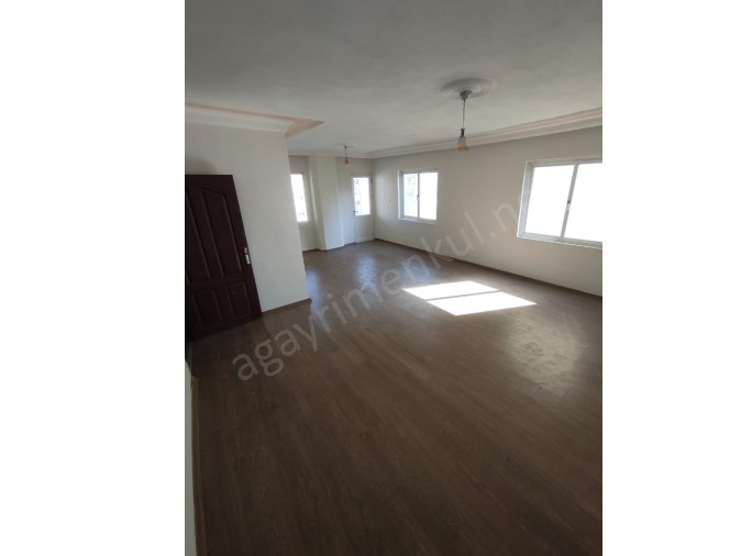 MEZİTLİ DE SİTE İÇİNDE  3+1 SATILIK  DAİRE
