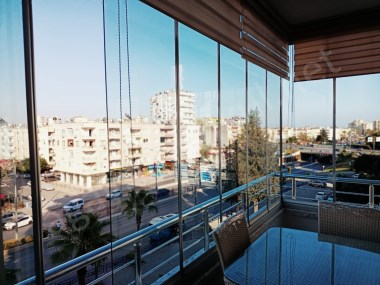 YENİŞEHİRDE 4+1 220 METREKARE GENİŞ TEMİZ DAİRE
