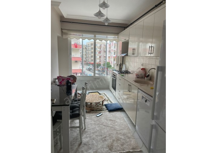 Millet Bahçesi Civarı 3+1Doğalgazlı Bakımlı Daire