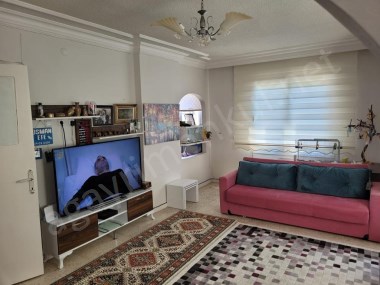 Mezitlide Havuzlu Site İçerisinde Bağımsız Mutfaklı 3+1 Satılık Daire
