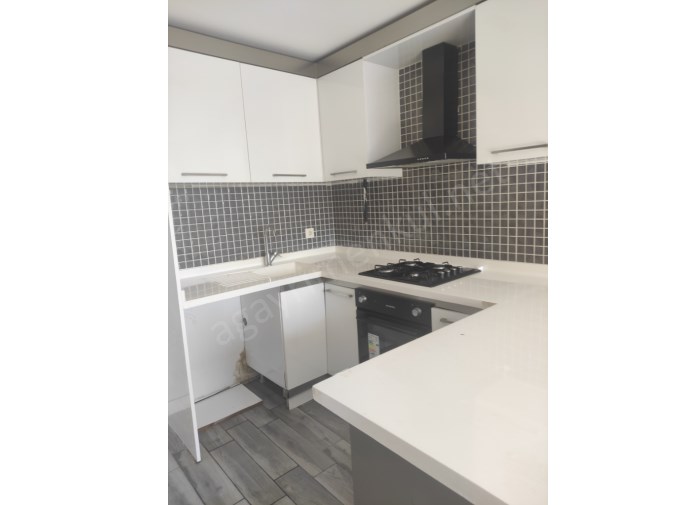 SAYAPARKA YÜRÜME MESAFESİNDE MERKEZİ KONUMLU KİRALIK 1+1 DAİRE