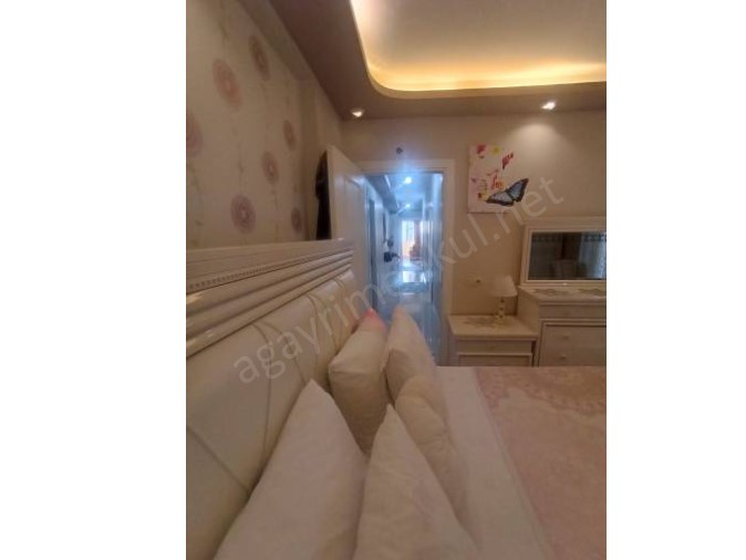 AKKENT MAHALLESİNDE MERKEZİ KONUMLU 150 M2 2+1 DOĞALGAZLI DAİRE
